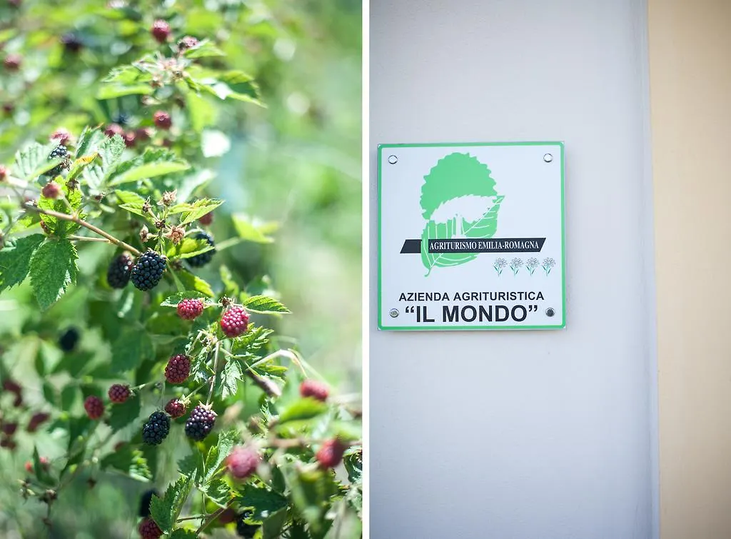 Country house Agriturismo Il Mondo Guest House Parma